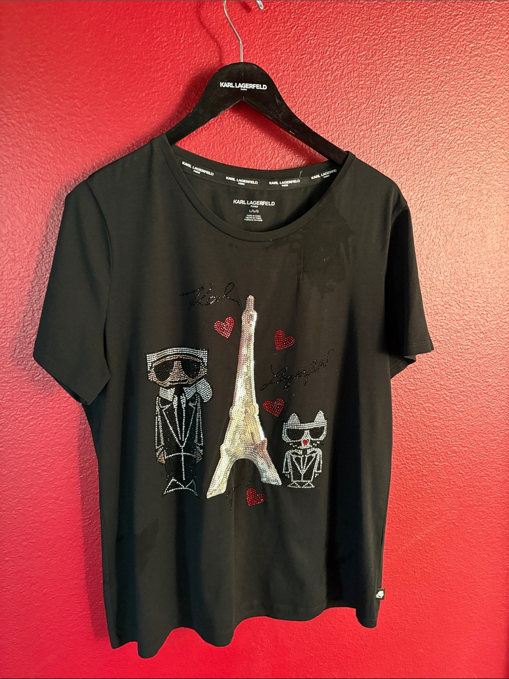 Women’s Black Graphic Sequin T-Shirt